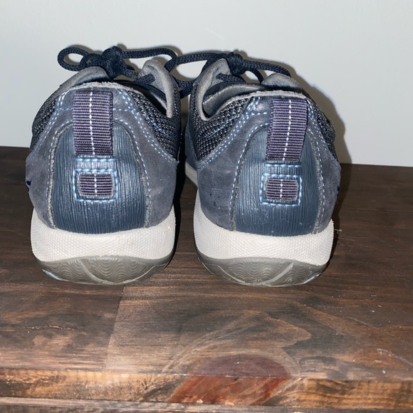 Dansko Paisley shoe- size 38 (7.5-8 U.S. size) - Picture 5 of 11